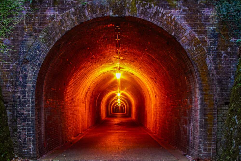 宇津ノ谷トンネルの写真