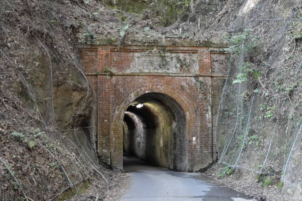 相坂トンネルの写真